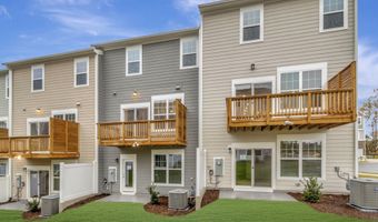 2730 Hunter Woods Dr, Apex, NC 27502