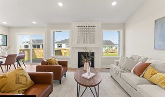 402 NE 59th St, Ankeny, IA 50021