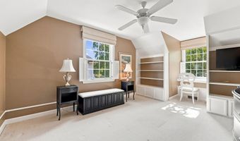 1011 Midway Dr, Auburn, IN 46706
