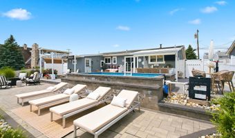 61 Archer Ave S, Bayville, NJ 08721
