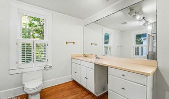 2301 Hermitage Rd, Beaufort, SC 29902