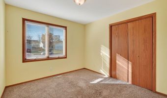 5219 Kansas Dr, Ames, IA 50014