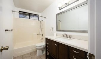 1952 Buckskin Gln, Escondido, CA 92027