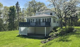 4 Noonan Ln, Albany, NY 12209