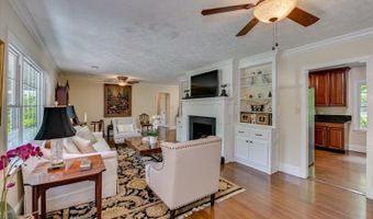 215 Barnard Ave SE, Aiken, SC 29801