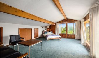 1035 Mohegan Trl, Block Island, RI 02807