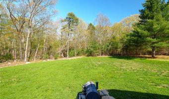 450 Carrs Pond Rd, East Greenwich, RI 02818