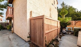 2625 W Cameron Ct, Anaheim, CA 92801