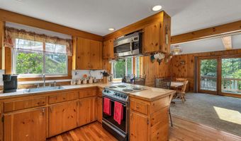 222 Main St, Alton, NH 03809