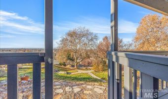 4955 N Bitterbrush Dr, Boise, ID 83703