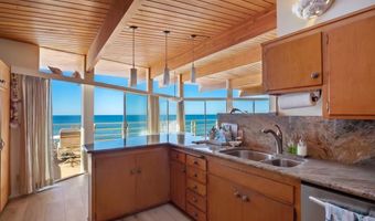 2681 Ocean St, Carlsbad, CA 92008