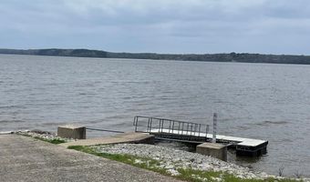 106 SHORE Dr, Big Sandy, TN 38221