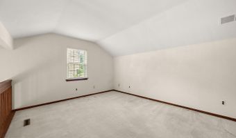 8 SIGNAL HILL Dr, Hockessin, DE 19707