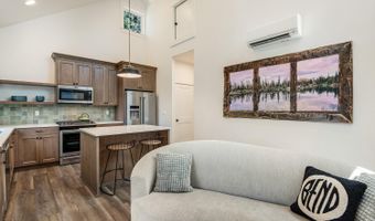 1931 NW Fields St, Bend, OR 97703