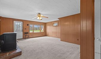 186 N Main St, Bakersfield, VT 05441