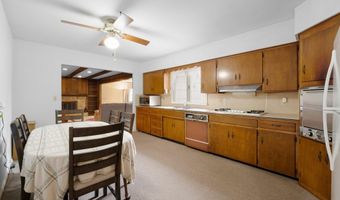 213 S Clark St, Auburn, IN 46706