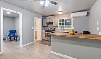 22011 Reading, Anderson, CA 96007