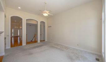 719 Clayton Corners Dr, Ballwin, MO 63011