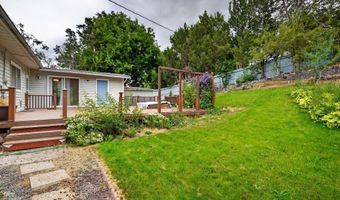623 Bannock Ave, American Falls, ID 83211