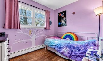 21 Dockage Rd, Bayville, NJ 08721