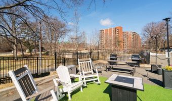 1300 ARLINGTON Rdg 708, Arlington, VA 22202