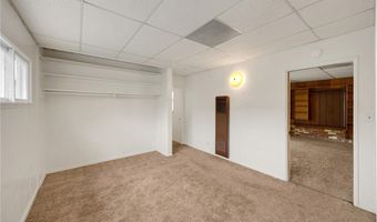 8828 Zeiler Ave, Los Angeles, CA 91331