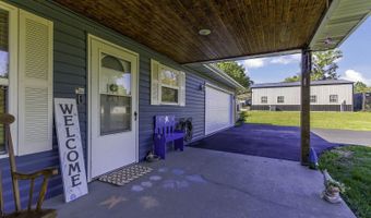 440 W Walnut St, Auxvasse, MO 65231
