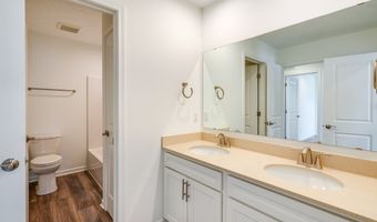 835-2 Dipper Ln, Aurora, OH 44202