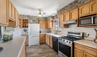 46812 8th St, Ash Fork, AZ 86320