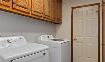 633 Meadowbrook Dr, Alma, AR 72921