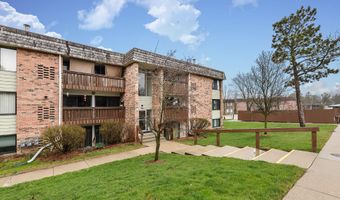 1265 S Maple Rd 305, Ann Arbor, MI 48103