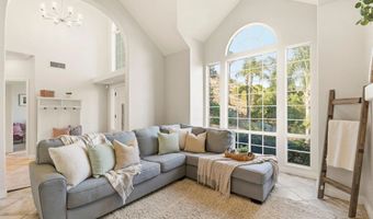 2110 Campo Pl, Escondido, CA 92027