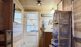 34141 N Scenic Bay C Dock Rd, Bayview, ID 83803