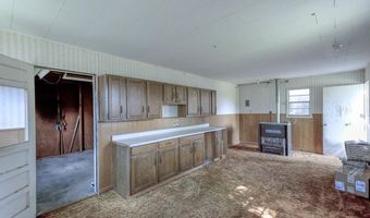 239 Greenway Rd, Arkansas City, KS 67005