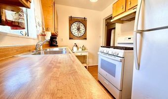 208 Vine St, Carlsbad, NM 88220