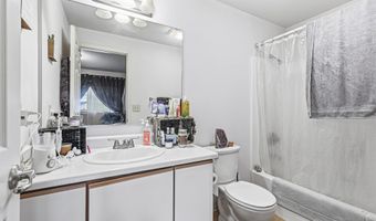 235 Meadow Dr, Ashland, OR 97520