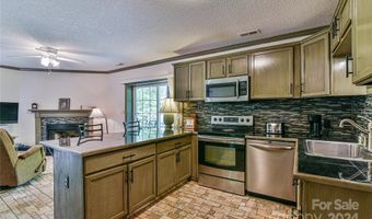 145 Fox Glen Dr, Arden, NC 28704