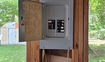 1426 Brookdale Dr, Asheboro, NC 27205