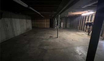 608 Agean Way, Ballwin, MO 63011