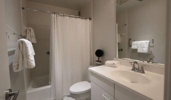 6 SPA CREEK Lndg B2, Annapolis, MD 21403