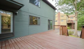 83 Spyglass Hill Dr 83, Ashland, MA 01721