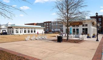127 Devore Rd 204, Alpharetta, GA 30009