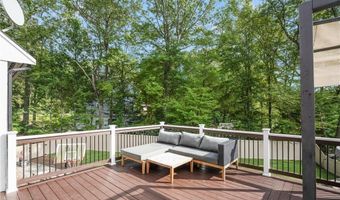 291 Old Oxford Rd, North Smithfield, RI 02896