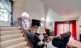 667 Tamarac Blvd, Addison, IL 60101