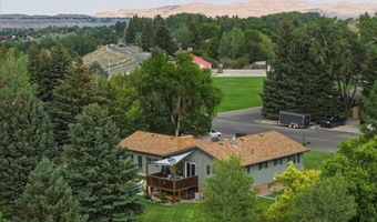 2107 8th St, Cody, WY 82414