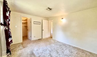 3030 Tamarack Cir, Bosque Farms, NM 87068