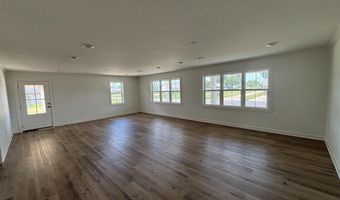 1210 Lake Dr, Amory, MS 38821