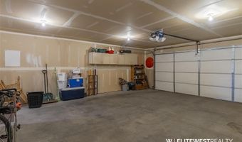 2953 E Ave, Cody, WY 82414