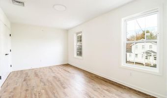 80 South St 202, Bethel, CT 06801