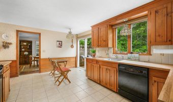 170 Althea Dr, Barnstable, MA 02630